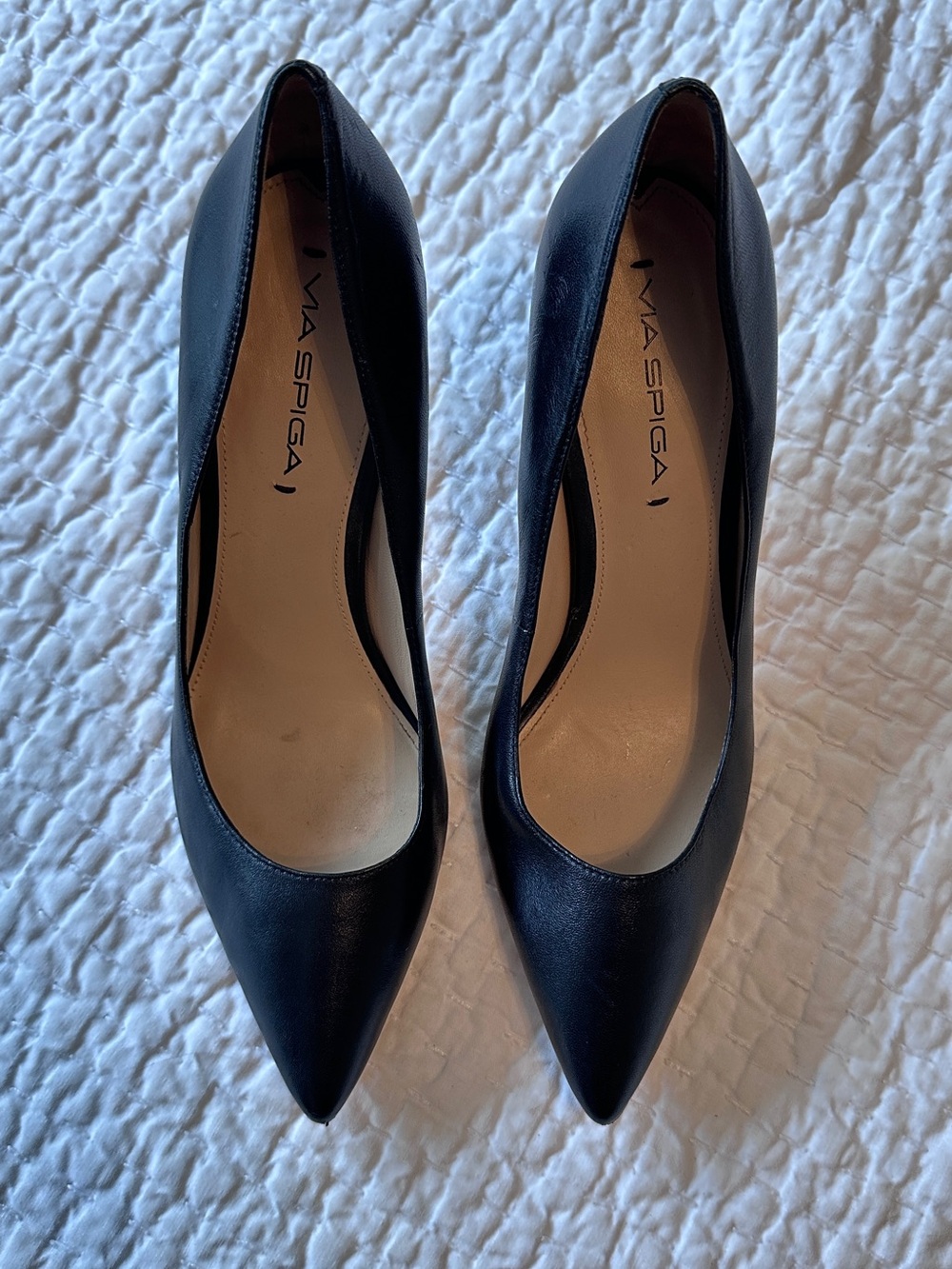Via Spiga Black Pointed Toe Leather Pumps